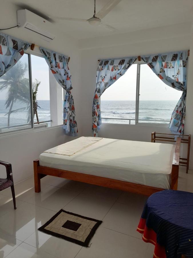 Hotel Remember Хіккадува Екстер'єр фото