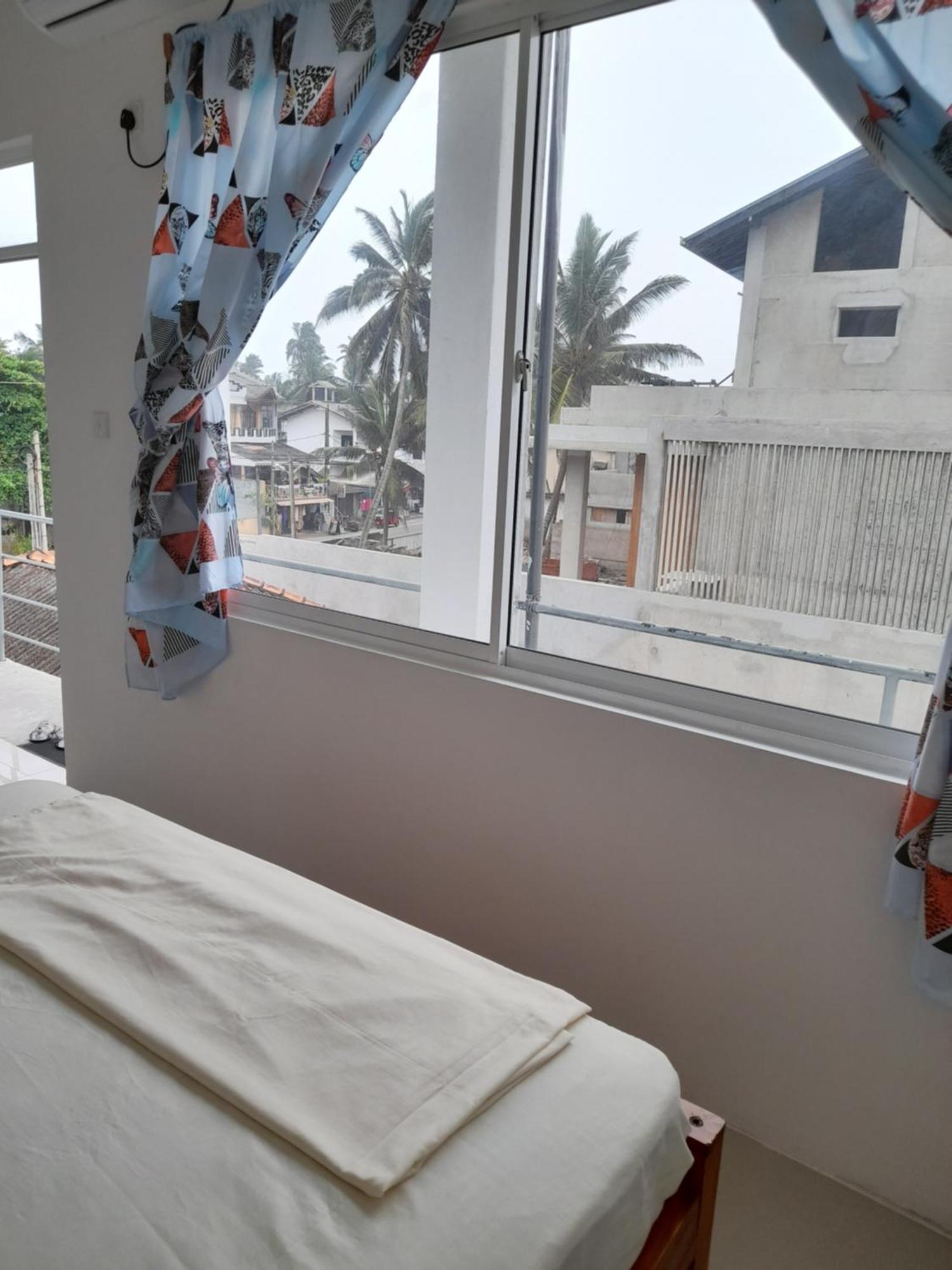 Hotel Remember Хіккадува Екстер'єр фото