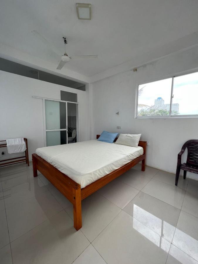 Hotel Remember Хіккадува Екстер'єр фото