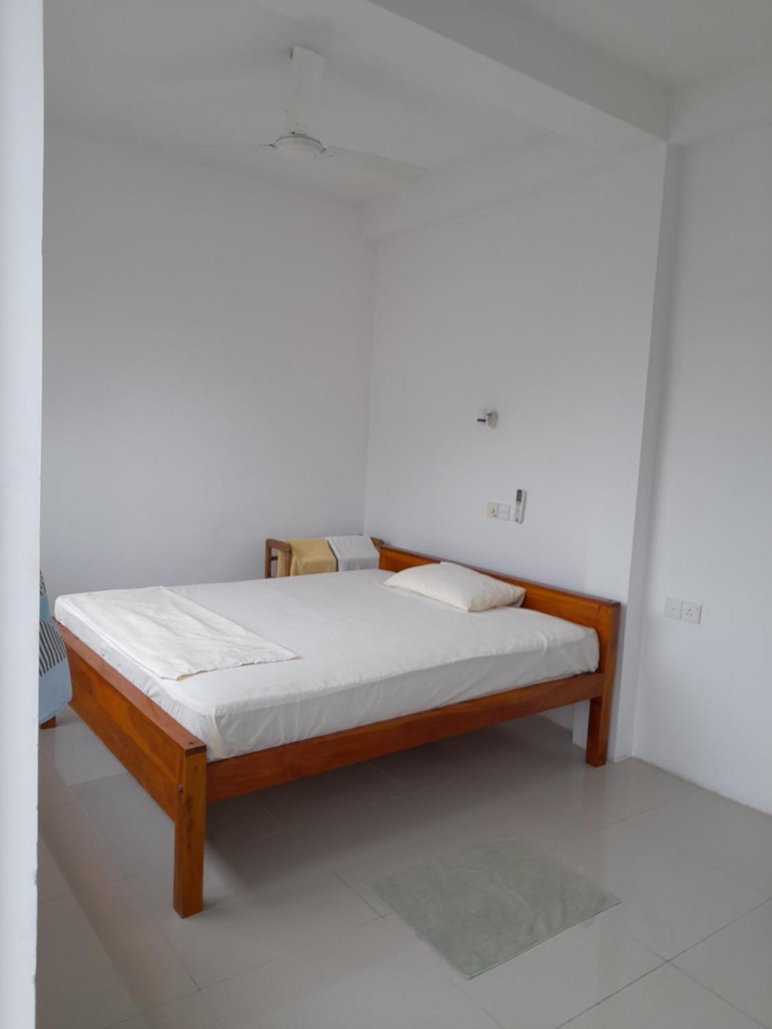 Hotel Remember Хіккадува Номер фото